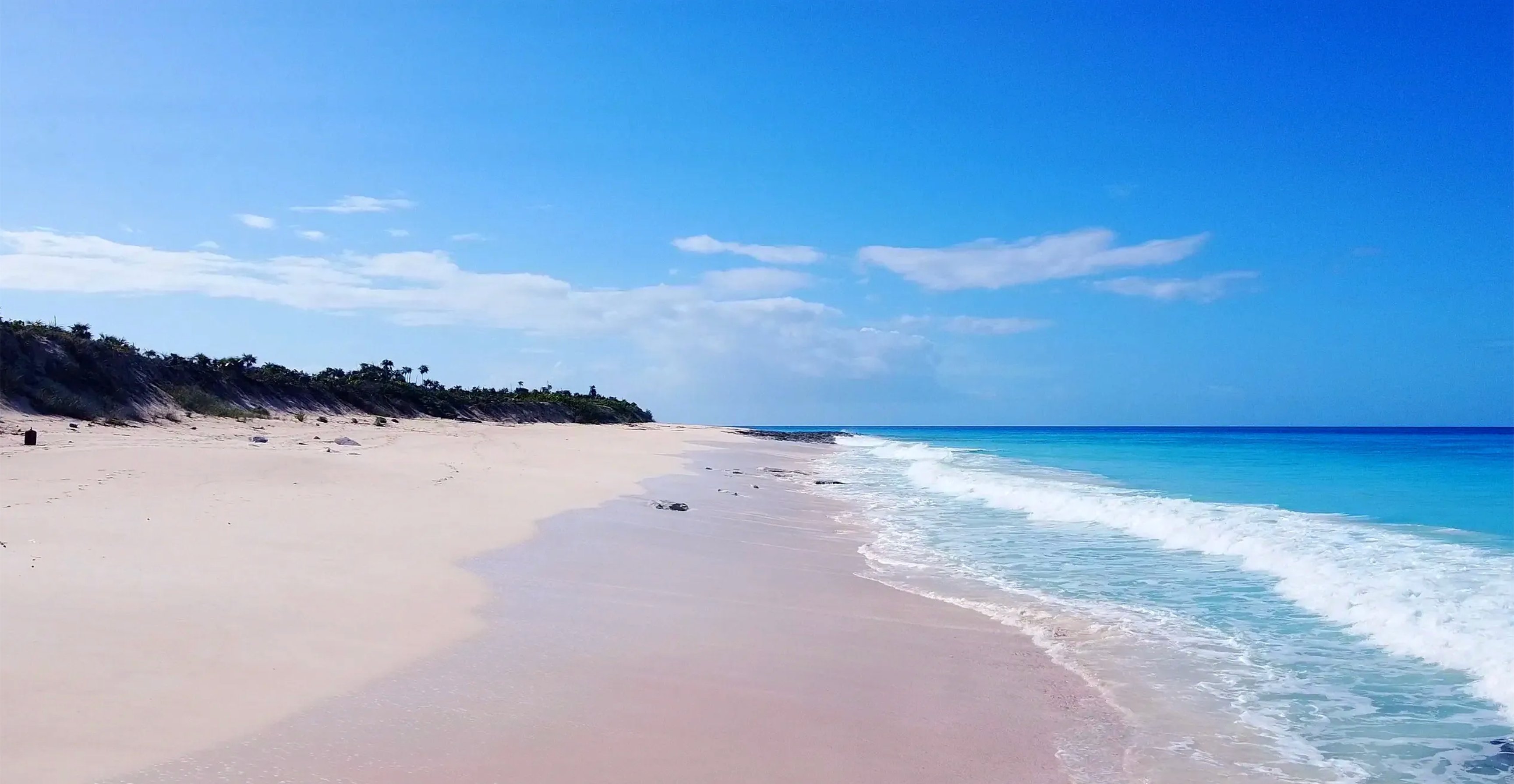 Rum Cay pink sand beach